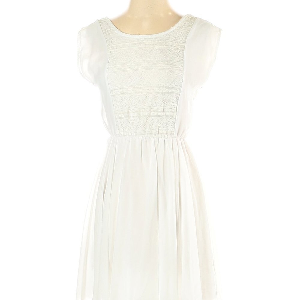 Delia's Casual Dress Size S